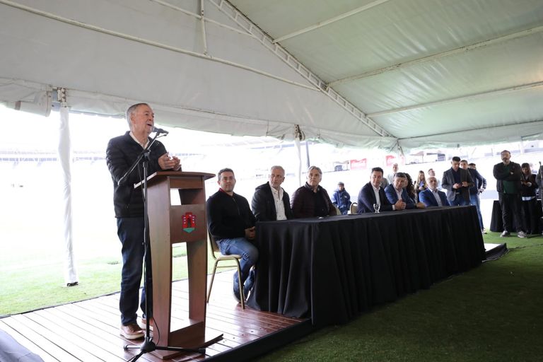 PRESENTACIÓN