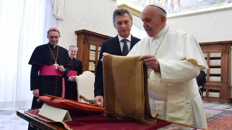 El Papa Francisco recibió hoy en el Vaticano a Mauricio Macri 20230711