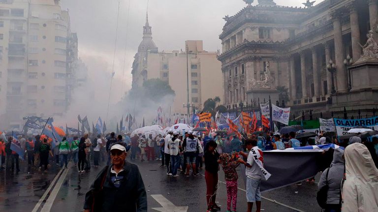 paro-marcha-congreso-30042019-01