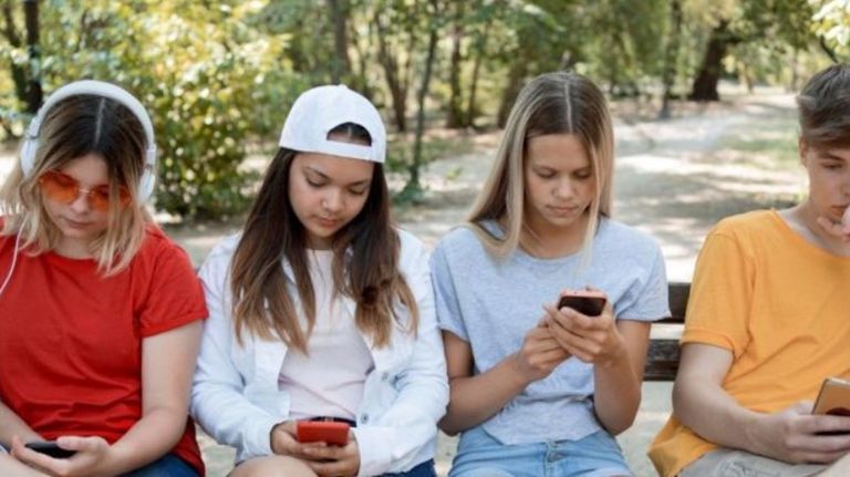 Primer empleo: cuál es el perfil laboral de los más jóvenes