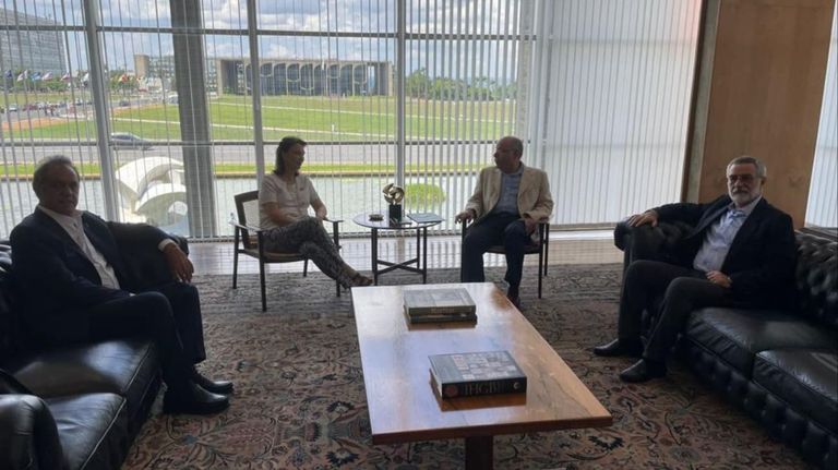 Daniel Scioli Mauro Vieira Diana Mondino Julio Bitelli brasil 1 g_20231126