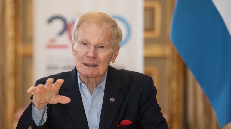 Bill Nelson