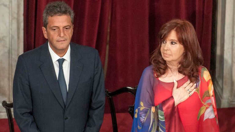 Massa y Cristina advierten que son necesarios cambios.