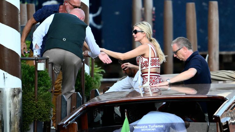 Jeff Bezos y Lauren Sánchez Boda 20250625