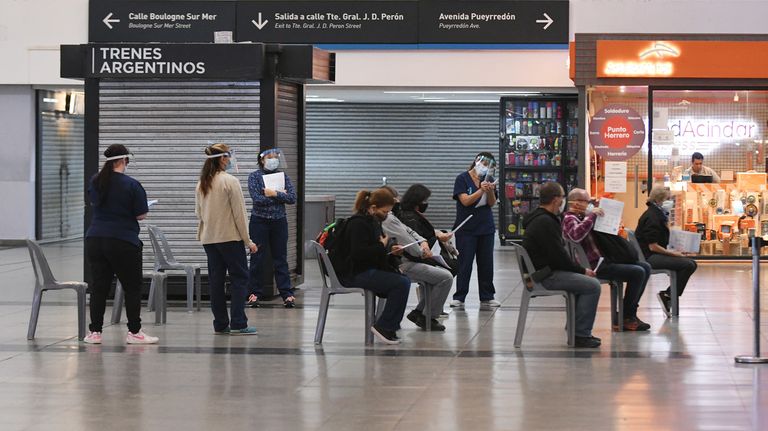 Testeo rapido de Covid 19 en Estacion Once 20200430