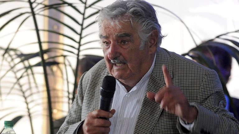 José