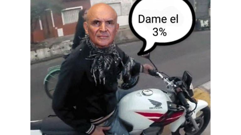 Las redes sociales estallaron de memes de José Luis Espert escapando en moto de Lomas de Zamora