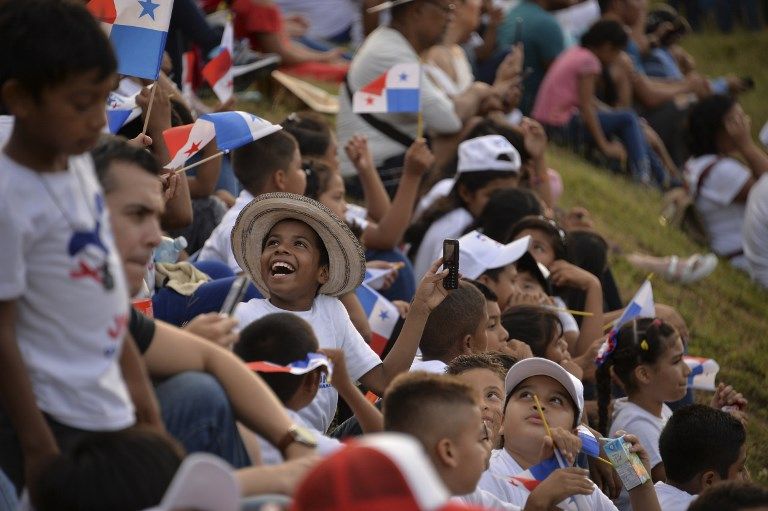 Los panameños le dieron una cálida bienvenida al papa Francisco.