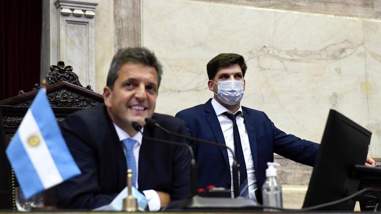 Sergio Massa y el recinto de la cámara de Diputados 20210513