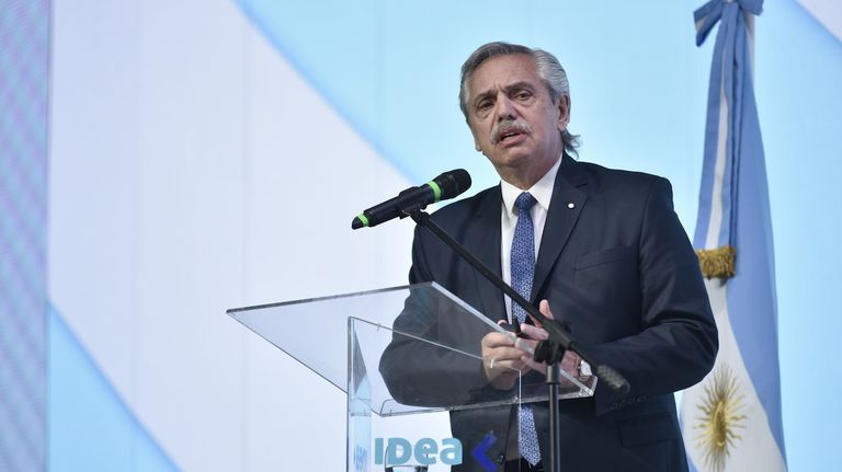 Alberto Fernández en el Coloquio de IDEA 2023