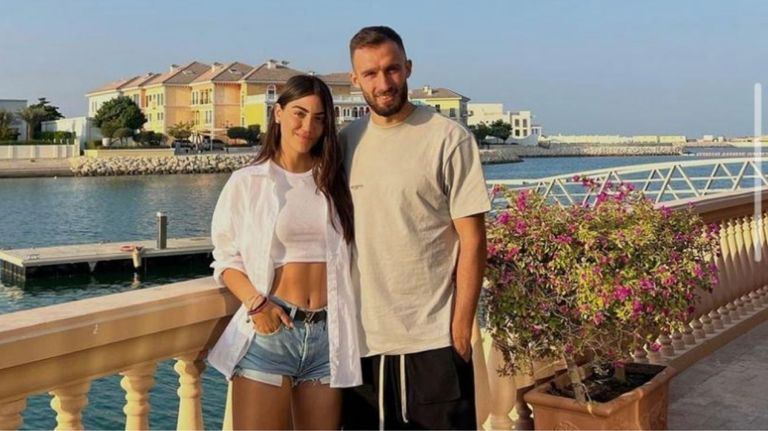 Germán Pezzella y su novia