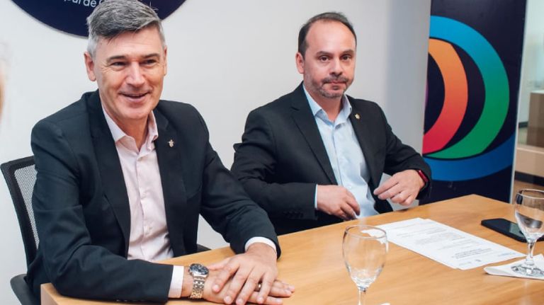 Passerini junto a Rodrigo Fernández