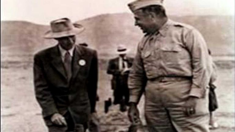 Robert Oppenheimer 20230719