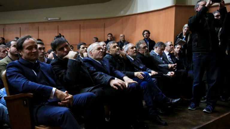 Camau Espínola y Diego Bossio, en primera fila