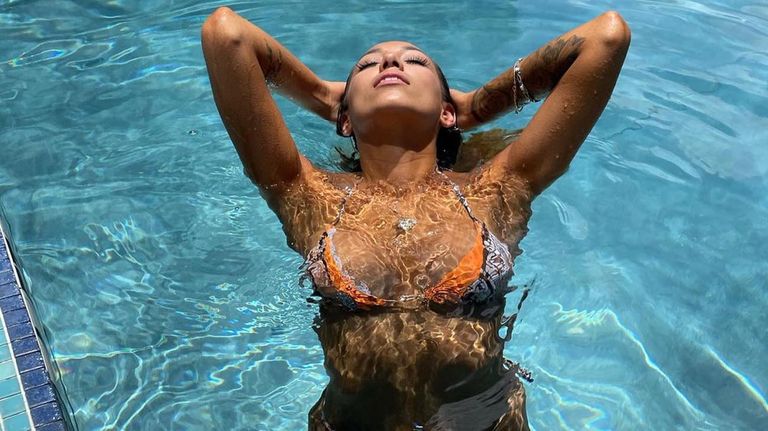 Only Fans, Victoria Lit 20221110