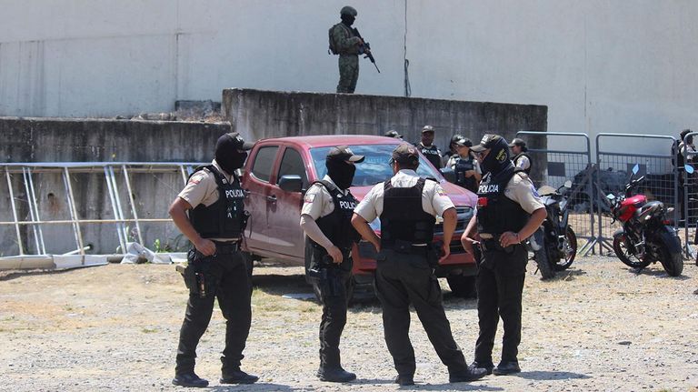 17 presos muertos en una cárcel de Ecuador 2509025
