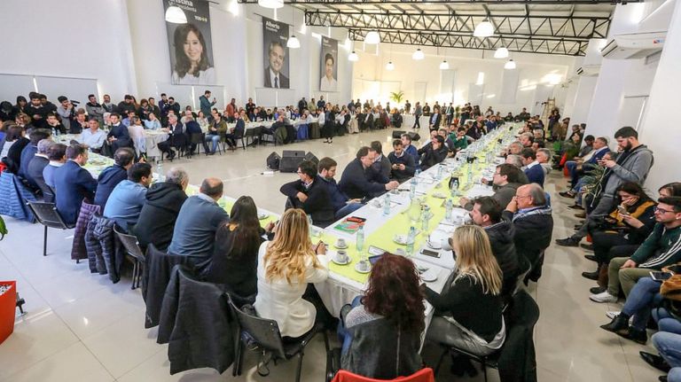 axel kicillof intendentes g_20190821