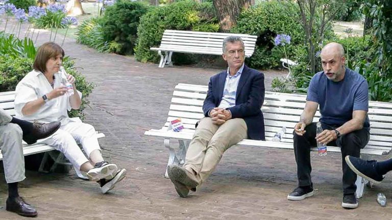 20221016_bullrich_macri_larreta_cedoc_g