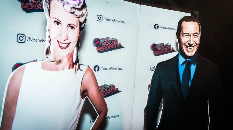 Diegoasecas, el intérpreta de la cumbia electoral.