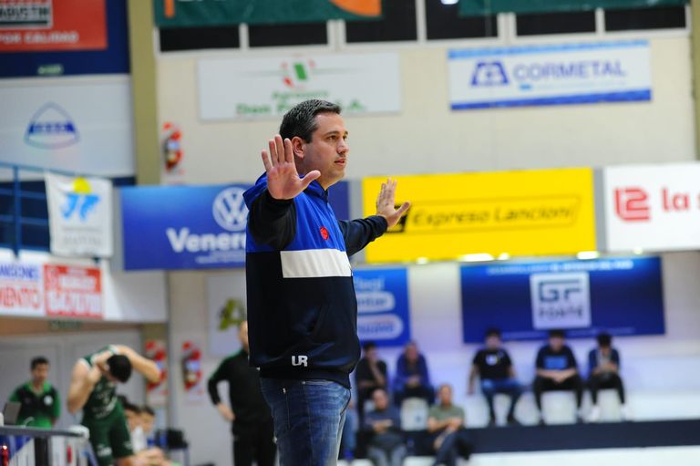 Martín González