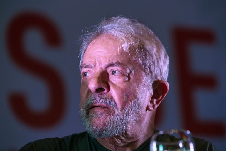 Brazil's Top Court Postpones Decision to Free Lula From Jail