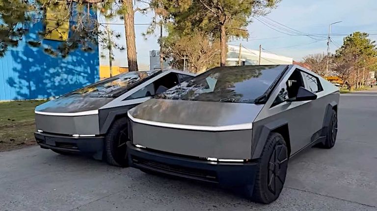 Llegaron a Argentina dos Tesla Cybertruck 20250814