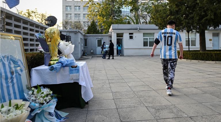 Despedida a Maradona en Beijing, China