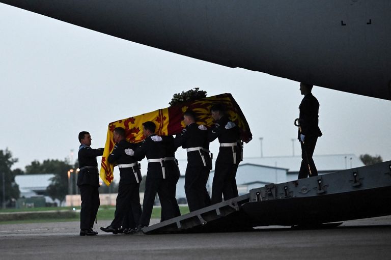 funeral reina isabel