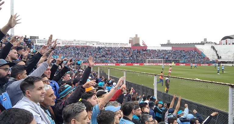 Hinchada Belgrano