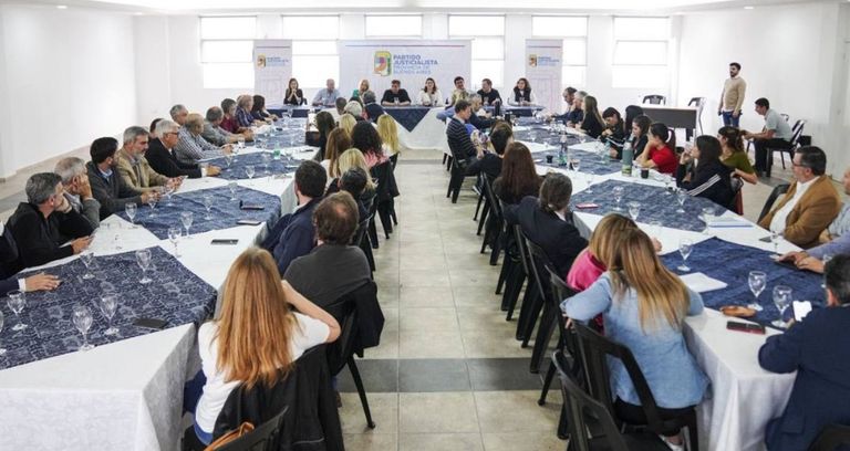 Reunión del PJ Bonaerense 20220825