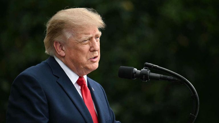 El presidente de EE. UU., Trump, y líderes militares asisten a la conmemoración del 11-S en el Pentágono Las constantes agresiones y políticas expansivas de Donald Trump, presidente de Estados Unidos, empujan a Canadá y la Unión Europea a aliarse como estrategia defensiva.
