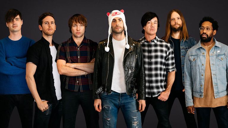 Maroon 5 20211112