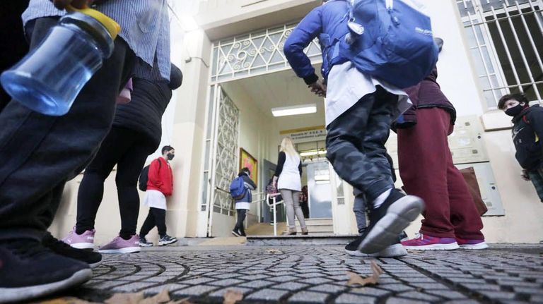 escuelas públicas porteñas 20211005