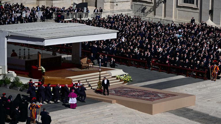 funeral del papa francisco