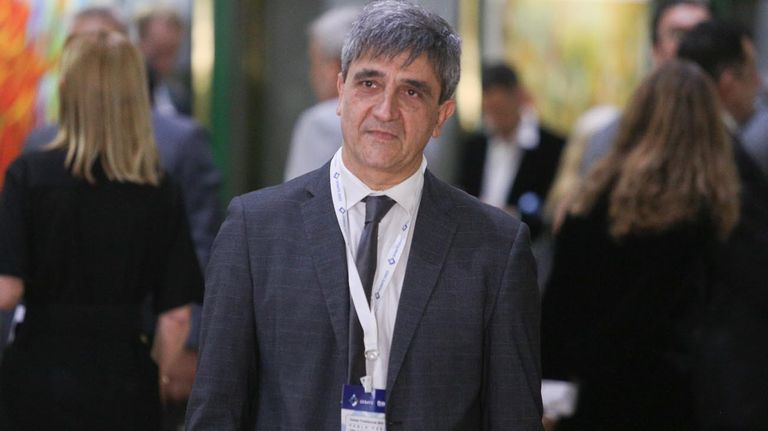 Llegada de invitados al debate x balotaje