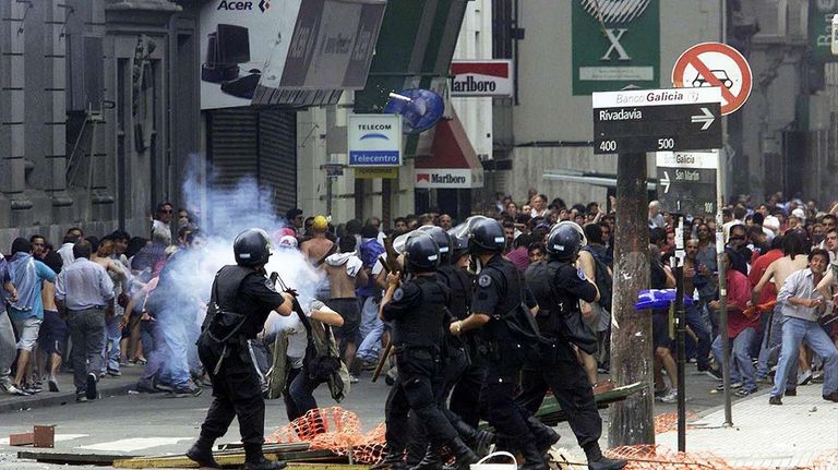 diciembre de 2001 20211213