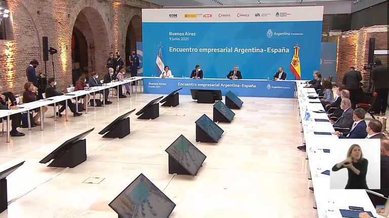 Alberto Fernández y Pedro Sánchez 20210609