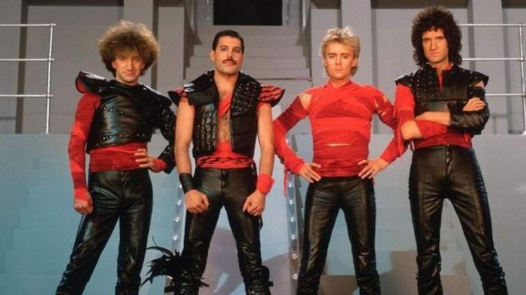 Queen 1