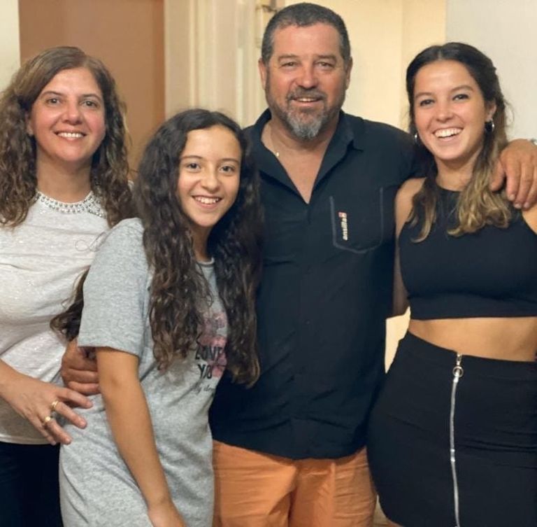 Mahía Familia
