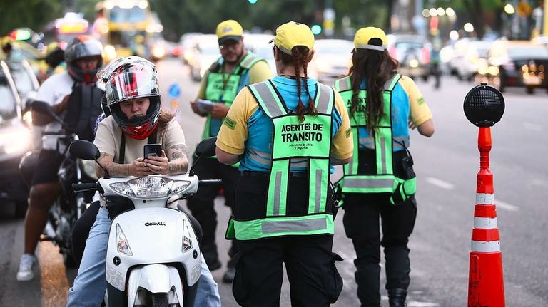 contaminacion y congestion autos