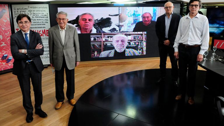 Fontevecchia, Javier Timerman, Abrasha Rotenberg, Miguel Bonasso, José Ignacio López, Roberto García, Fernando Ruiz y Ricardo Alfonsín, recordaron a 'La Opinión', el gran diario de Jacobo Timerman.