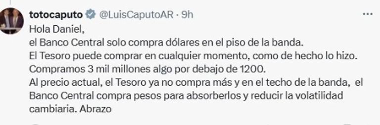 Posteo de Luis Caputo sobre la compra de dólares del tesoro.
