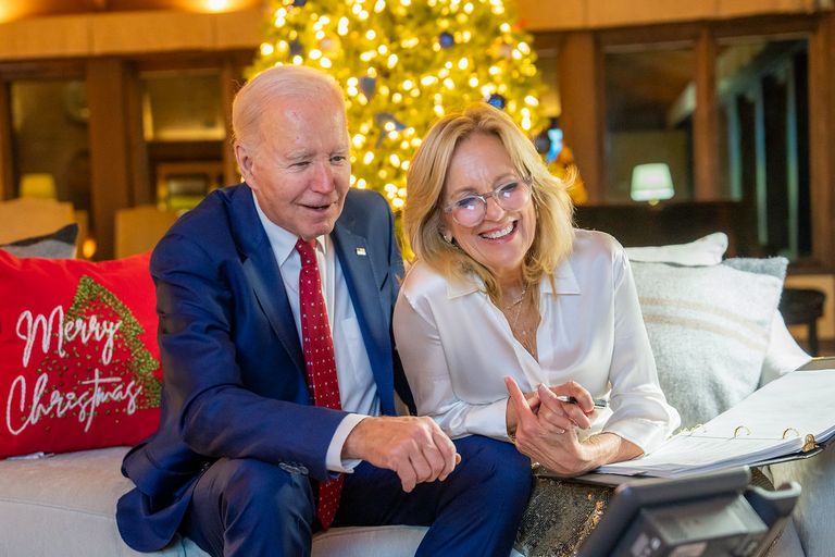 BIDEN EDAD 3 con Jill