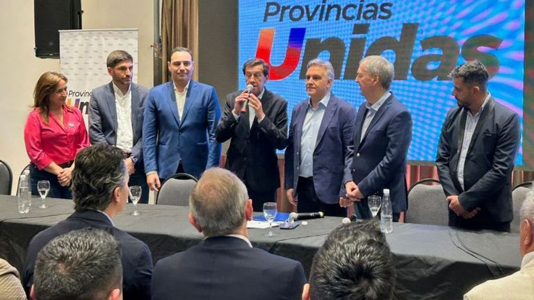 12-09-2025 Provincias Unidas acto de presentación