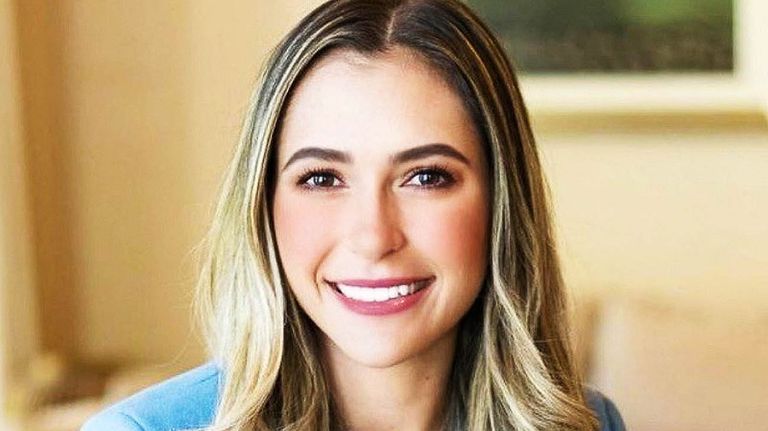 María Eduarda Reis abogada y socia del bufete de abogados Canero Fadul Immigration