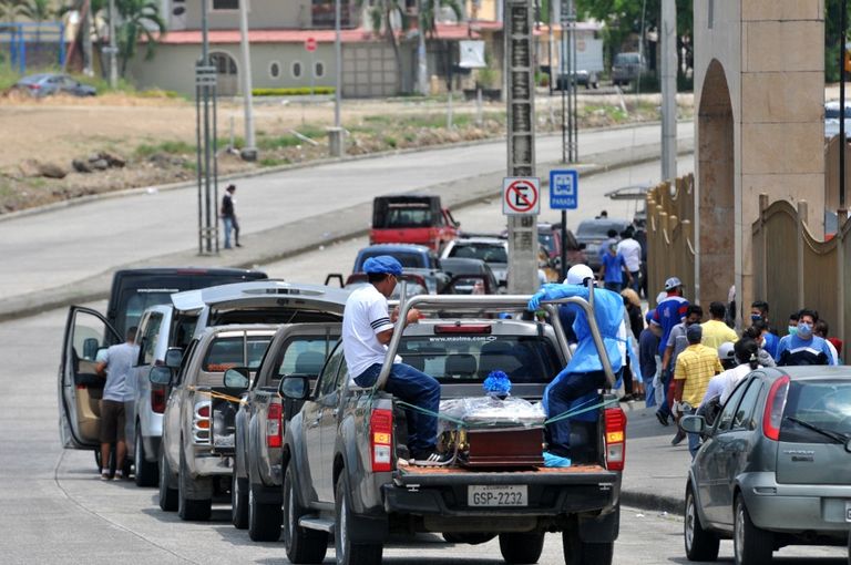 guayaquil ecuador pandemia
