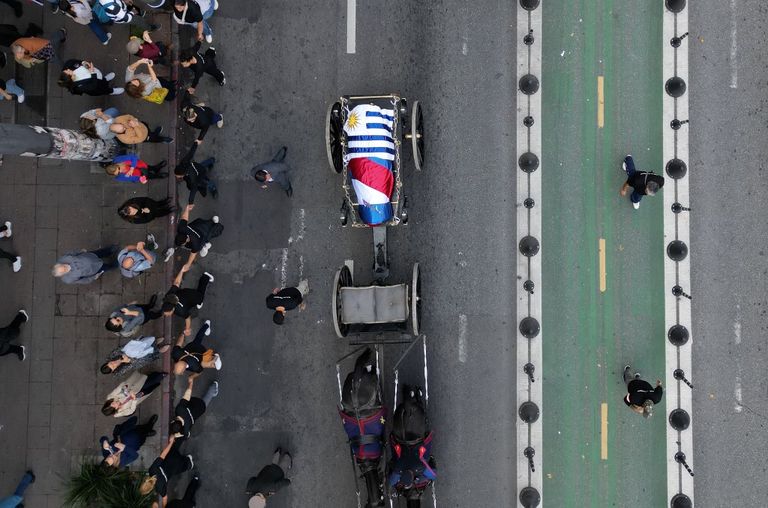 Cortejo fúnebre de José