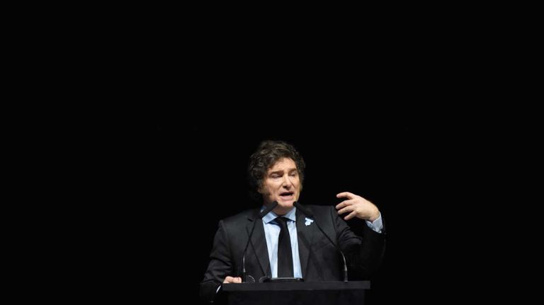 Luna Park presentación del libro de Javier Milei