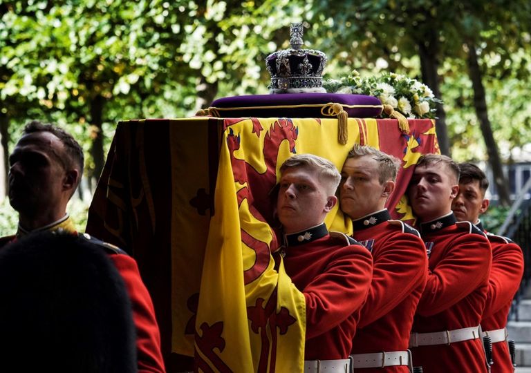 funeral reina isabel