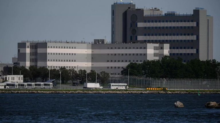 prision rickers island